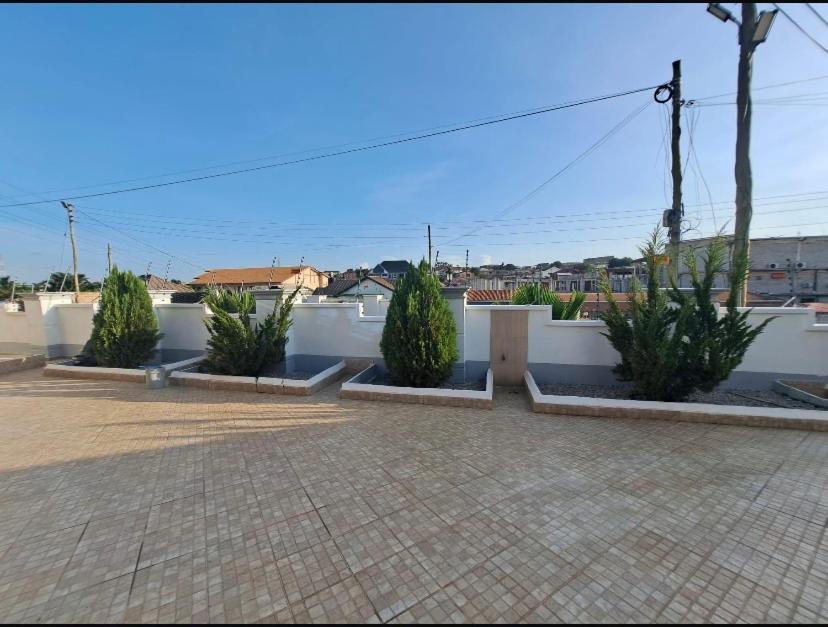Baffour Apartments Adiebeba Exteriér fotografie
